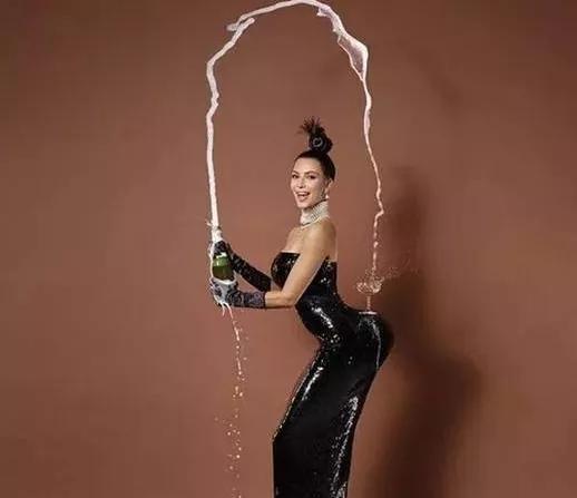 床上放一个枕头好不好,放个枕头在腰部有什么作用