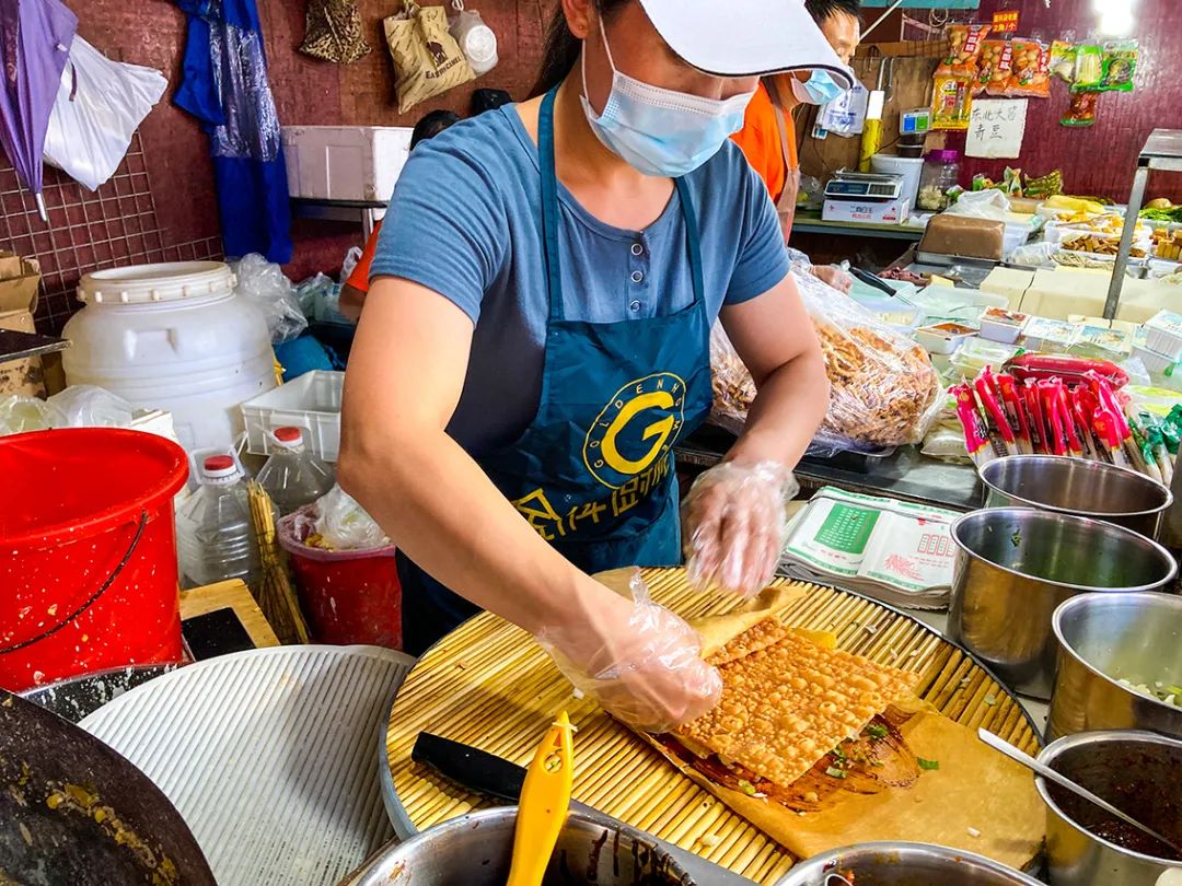 不错挺便宜的早市,附近比较旺的早市