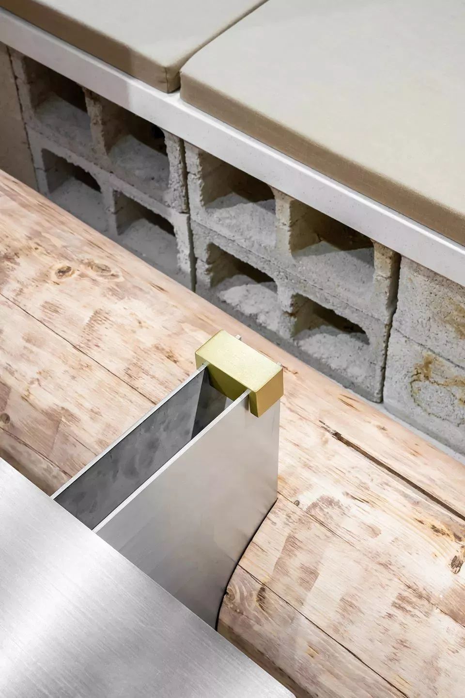 简单干净高雅高级感服装店设计,服装店怎么设计大气好看