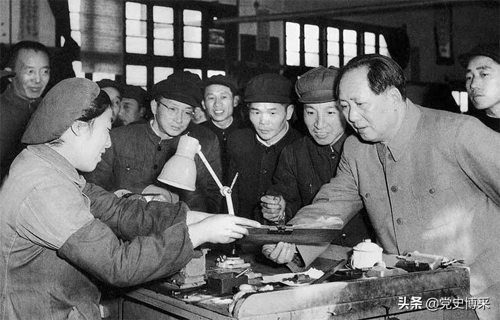 毛*东泽**：全心全意地依靠工人阶级