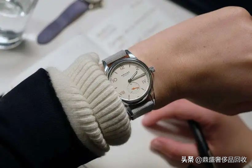 女生手表推荐小众品牌电子,7万左右的女腕表推荐