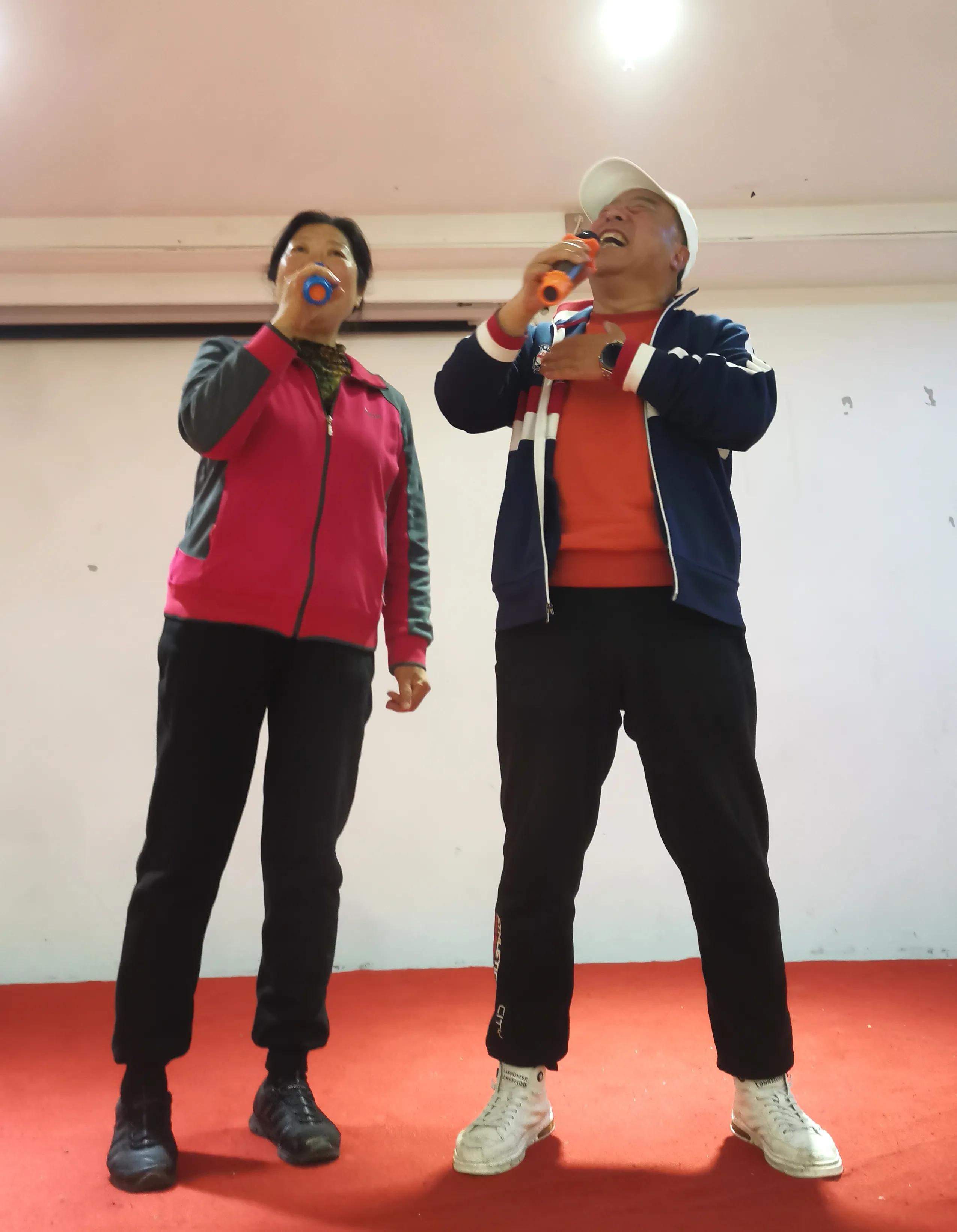 贵州大学1984级管科系同学欢聚毕节录