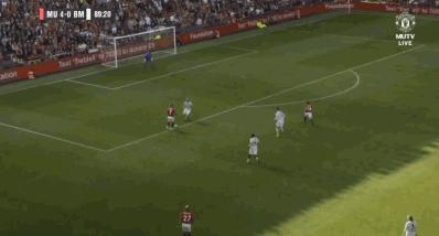 这才是我们熟悉的曼联贝氏弧线再现梦剧场引球迷泪奔索帅真球员