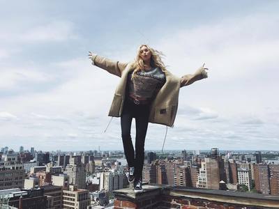 维密超模2017最贵内衣,维密超模200万美元内衣