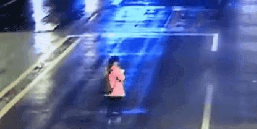 低头玩手机都有哪些不舒服的地方,合肥人在安徽有什么好处