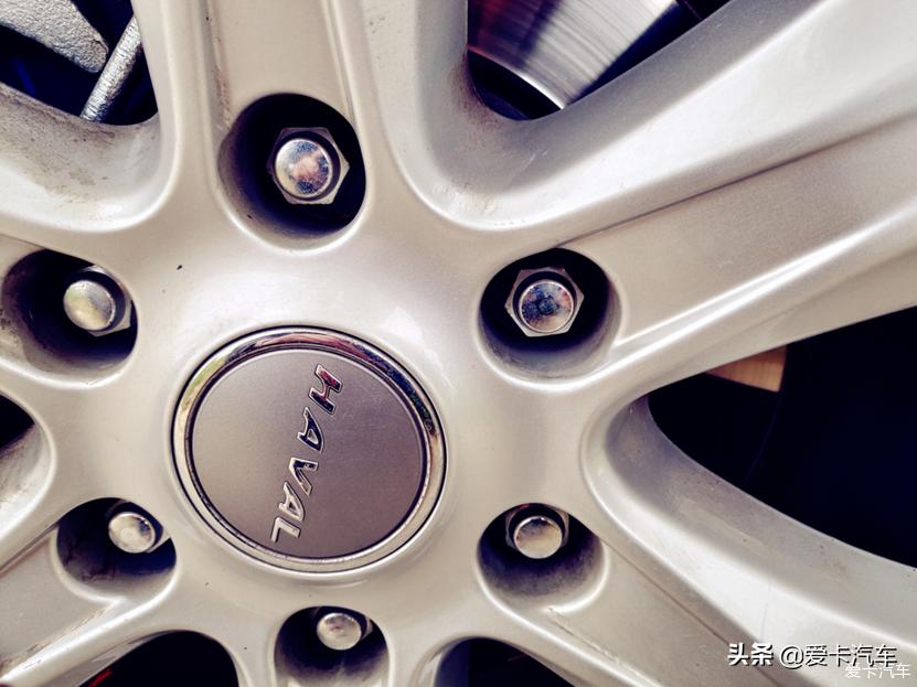 100万什么越野车好看霸气,又帅又科幻又霸气的越野车