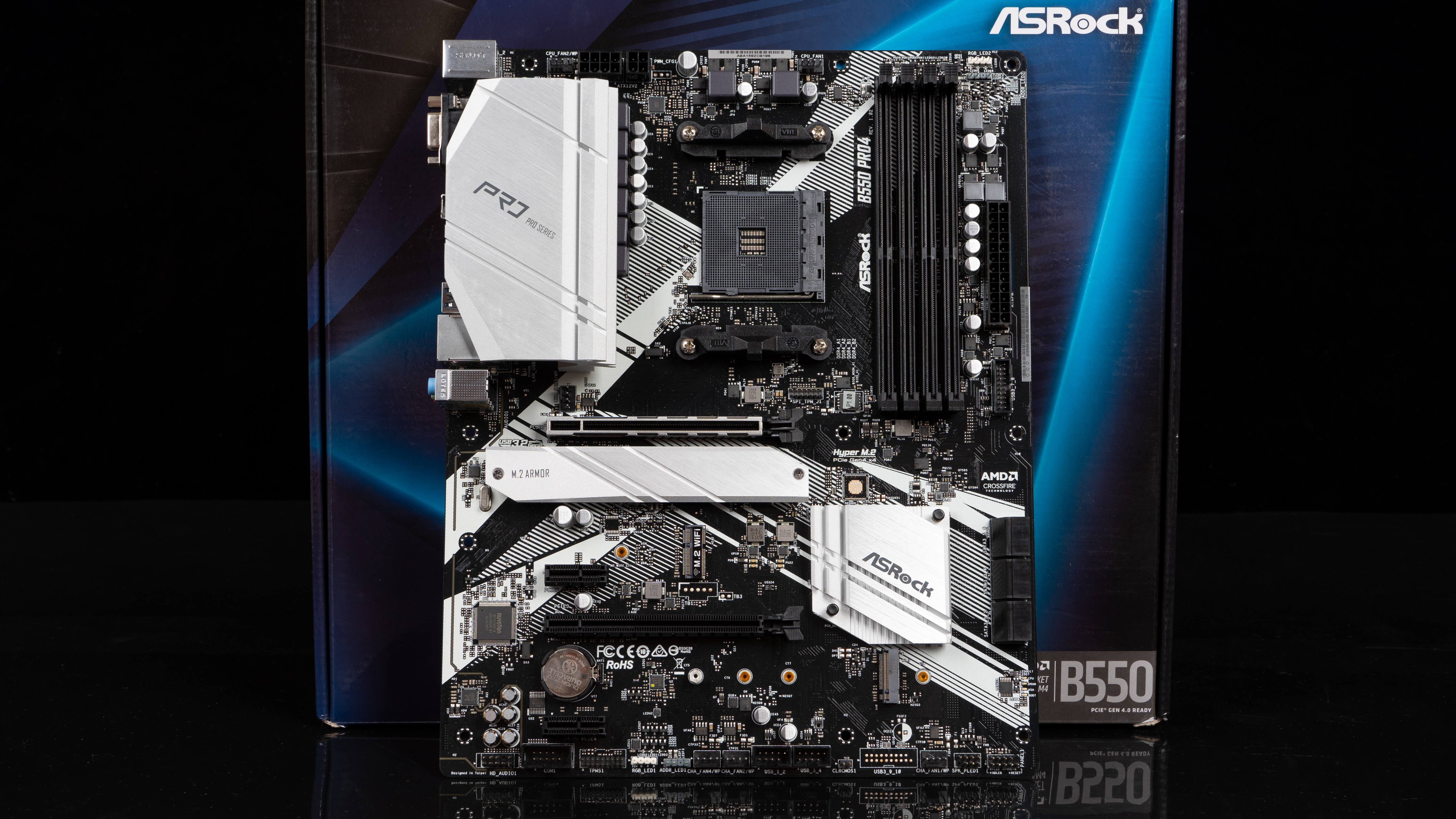 49年入国军?3700X+B550+2070S够用*党**装机