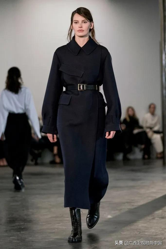 百搭韩系马丁靴,超百搭款马丁靴