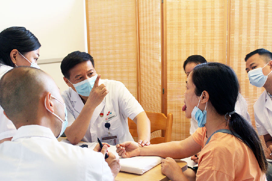 宝藏医生,于天启医生