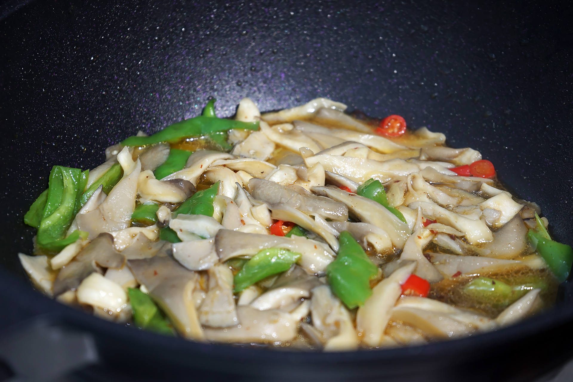 用锅半辈子，终于选到一款耐用好锅，英国帝伯朗不粘锅质保20年