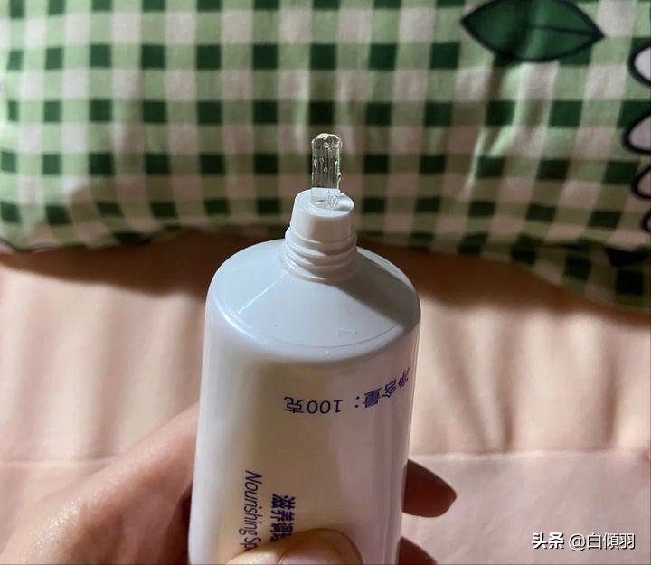 痘痘红肿发硬但是没白色脓头很疼,红肿痘痘疼不冒头也不消怎么办