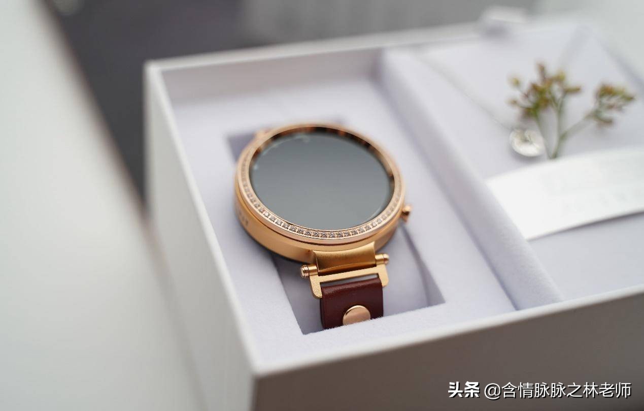 jeep智能手表情侣表测评,jeep机械表测评