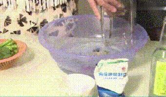 绿叶菜蔫了别急着扔！学一招返鲜小窍门，和刚买的一样