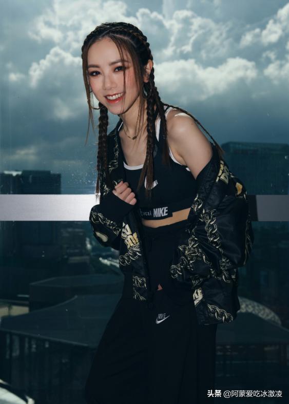 前辈评价邓紫棋存在,如何评价邓紫棋有心人