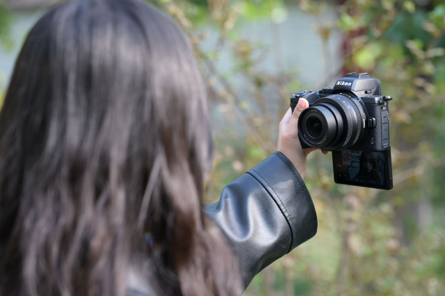 aps-c市场新秀尼康z50详细评测,尼康af50对比z50