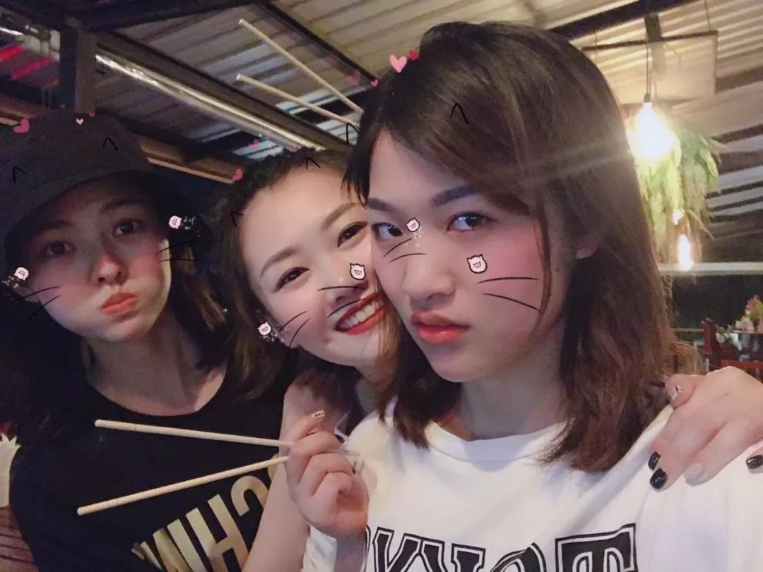 这几支春夏绝美口红,值得收藏的香水或者口红