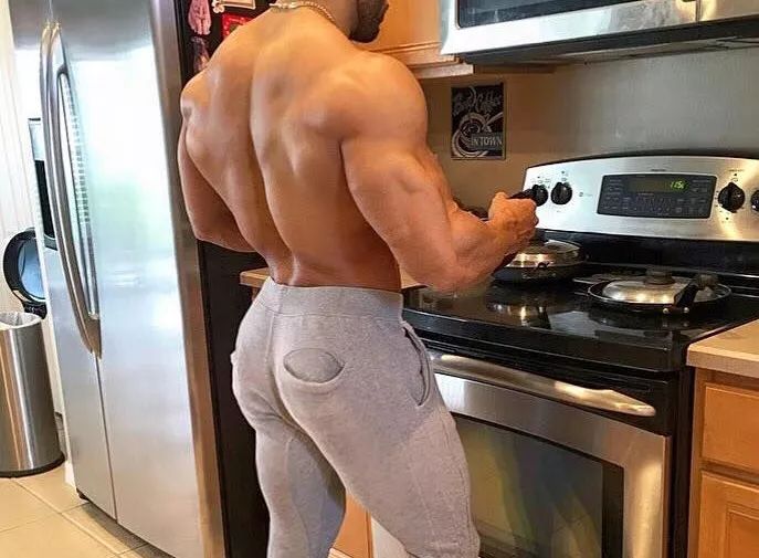 腿部站立直腿训练,在家就能练的魔鬼式的腿部训练