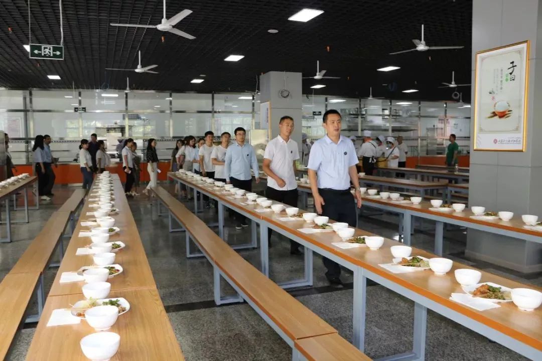 西安在高新区的大学,2020西安高新一中清华北大