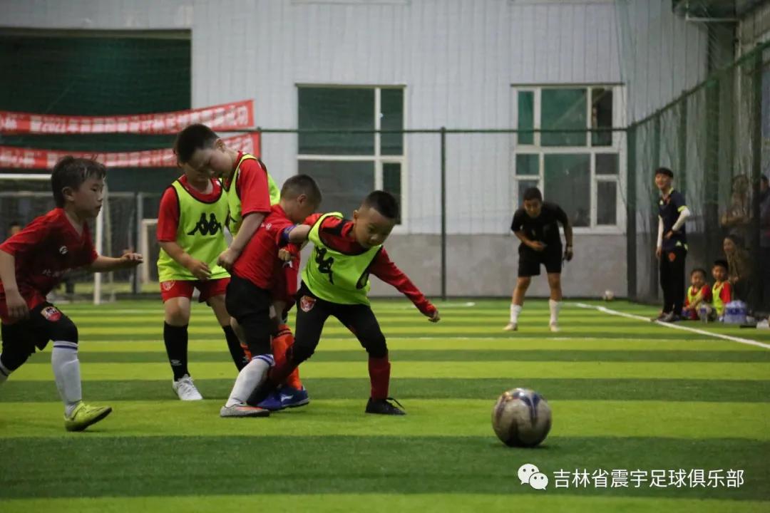 快乐童年足球队,快乐童年足球