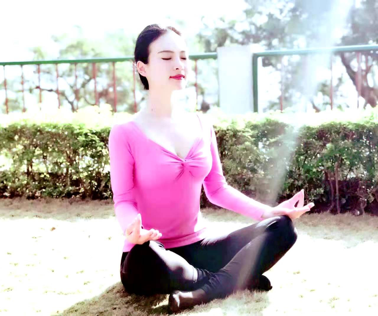 瑜·缘/ 记瑜伽修行者—杨阳