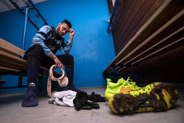 靠心脏起搏器持续足球梦想，现实版“钢铁侠”渴望执教德甲