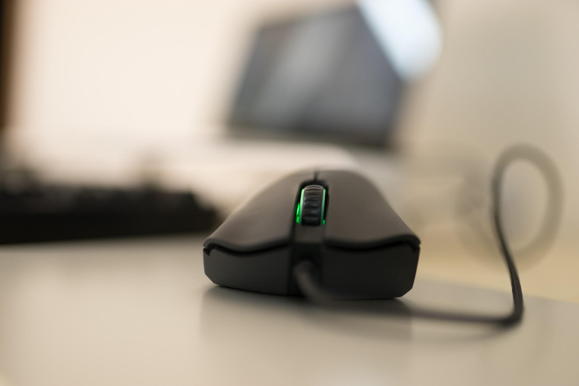 雷蛇炼狱蝰蛇鼠标用的什么微动,razer雷蛇鼠标炼狱蝰蛇标准版