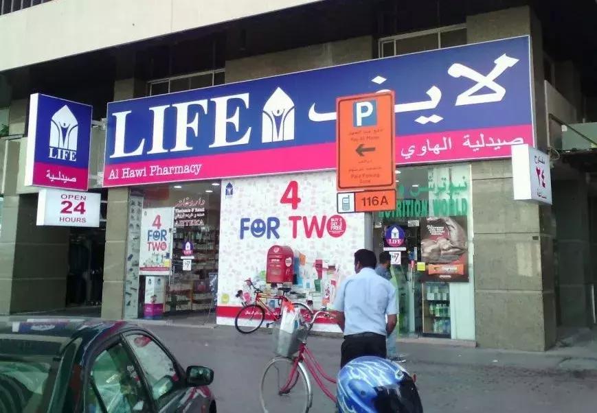 迪拜是黄金豪车云集的地方,迪拜真的满地都是跑车吗