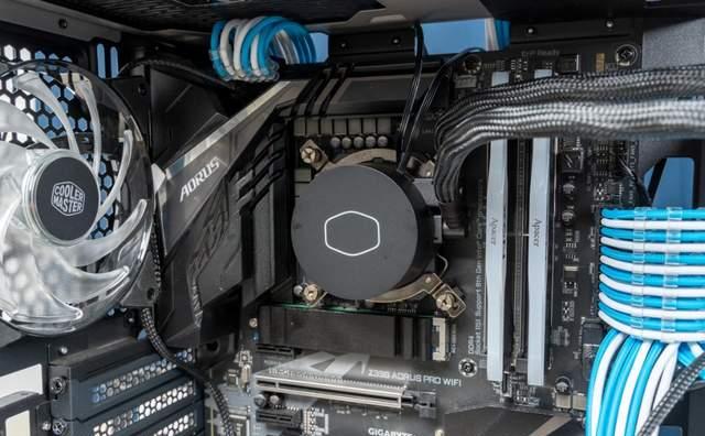 一体水冷主机和分体水冷主机区别,水冷主机好和普通的有什么区别