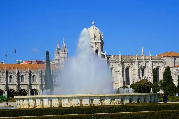 葡萄牙和西班牙哪个值得旅游,西班牙和葡萄牙旅游区别