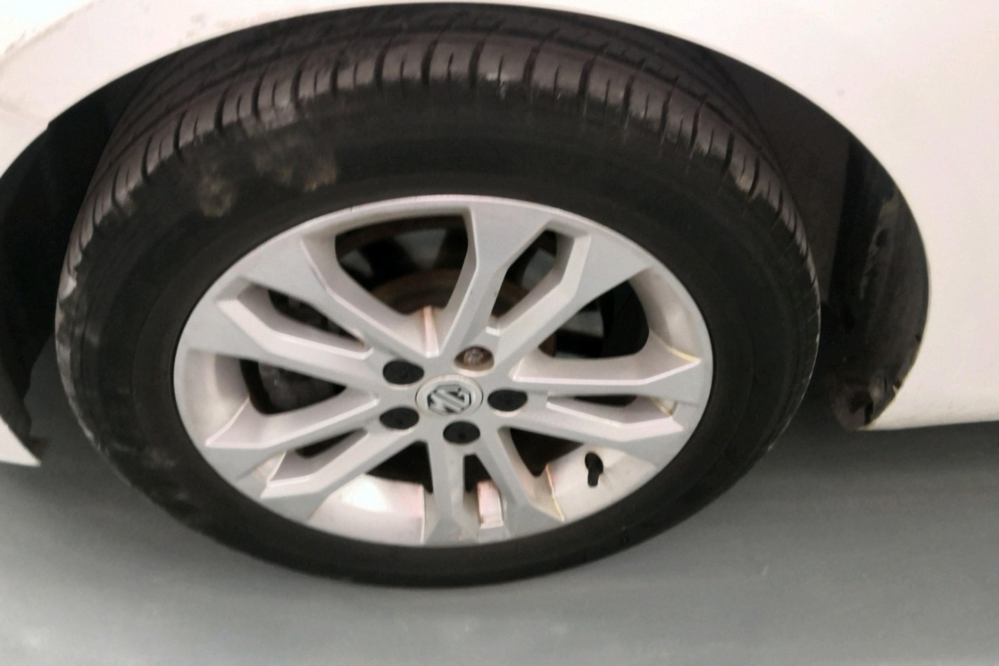 名爵5的刹车问题,名爵5刹车硬怎么解决