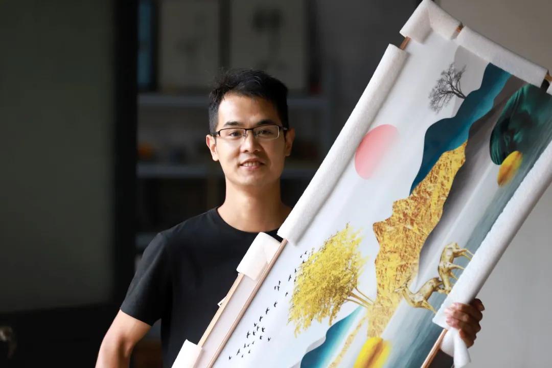 邯郸肥乡：小伙网店卖画月销售10万块