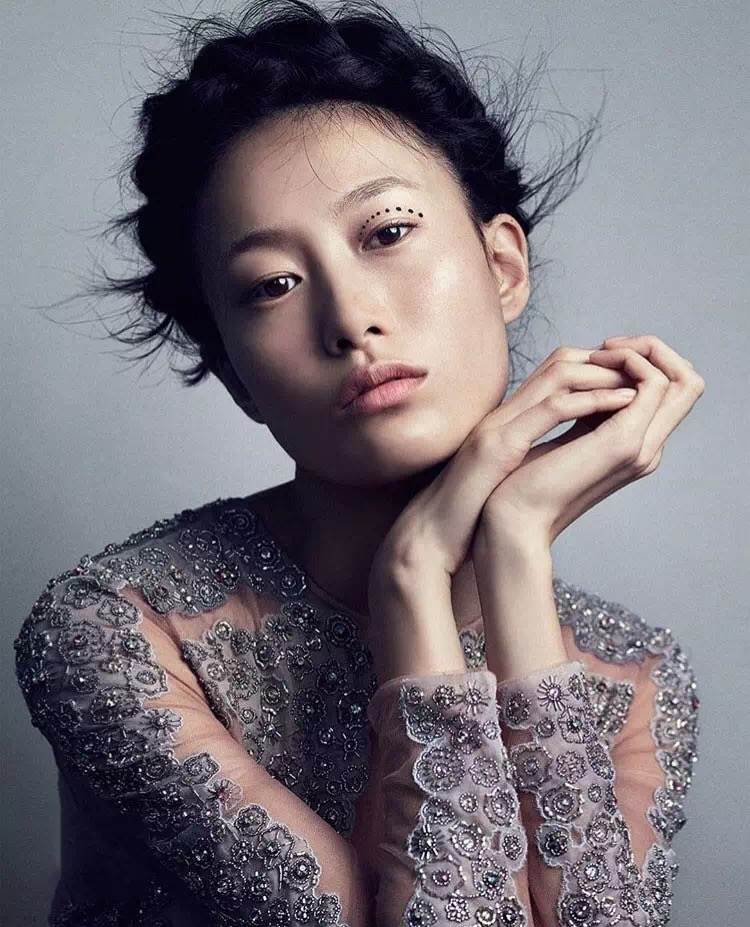 陈冠希女儿秦舒培近照,陈冠希秦舒培华谊老总