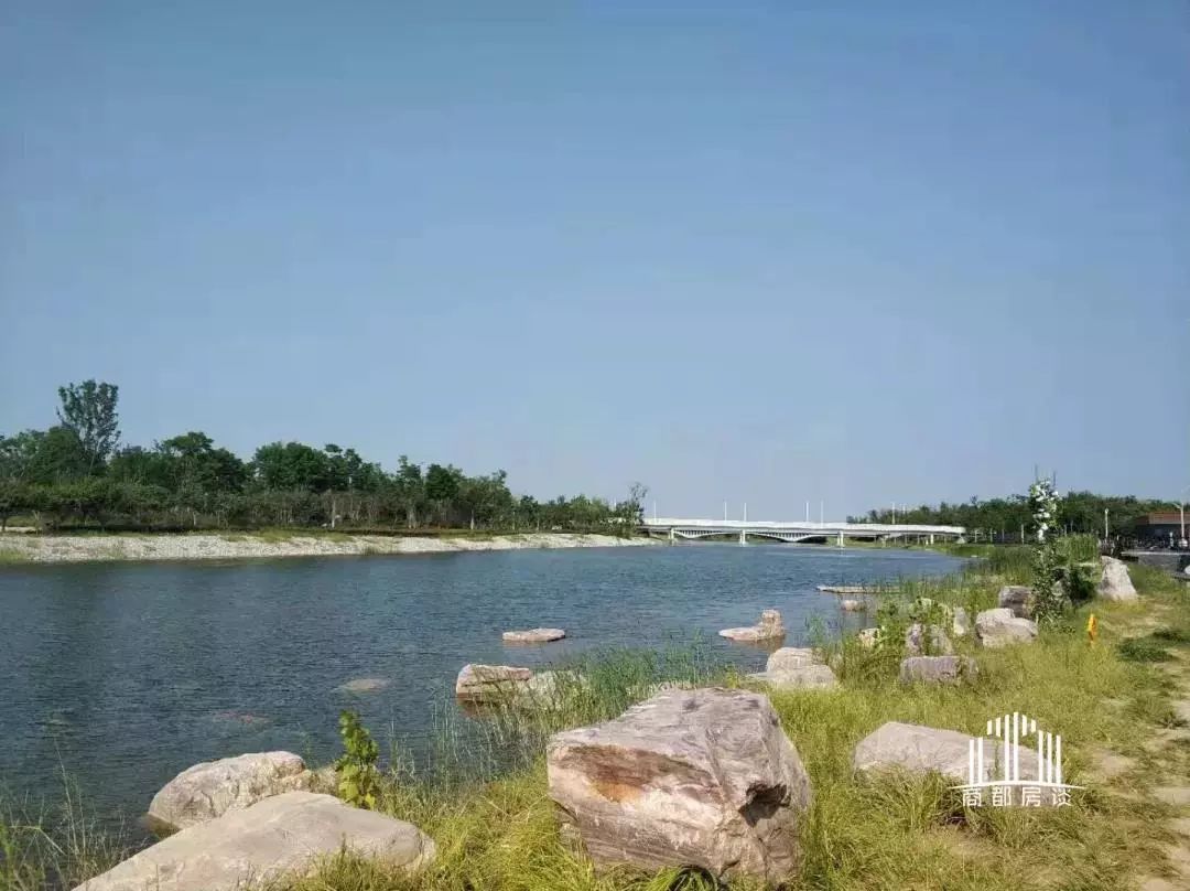 郑州可以看到湖的全景房,郑州周边人工湖景区有哪些