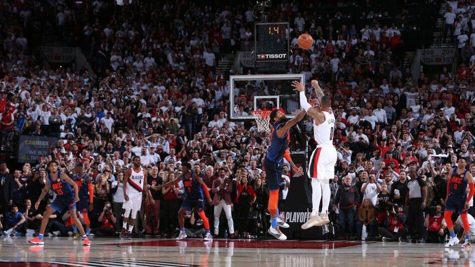 库里哈登欧文球鞋,哈登和库里的球鞋谁的好