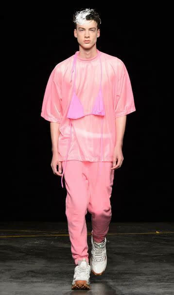 张艺兴蔡徐坤撩人瞬间,蔡徐坤张艺兴撩人