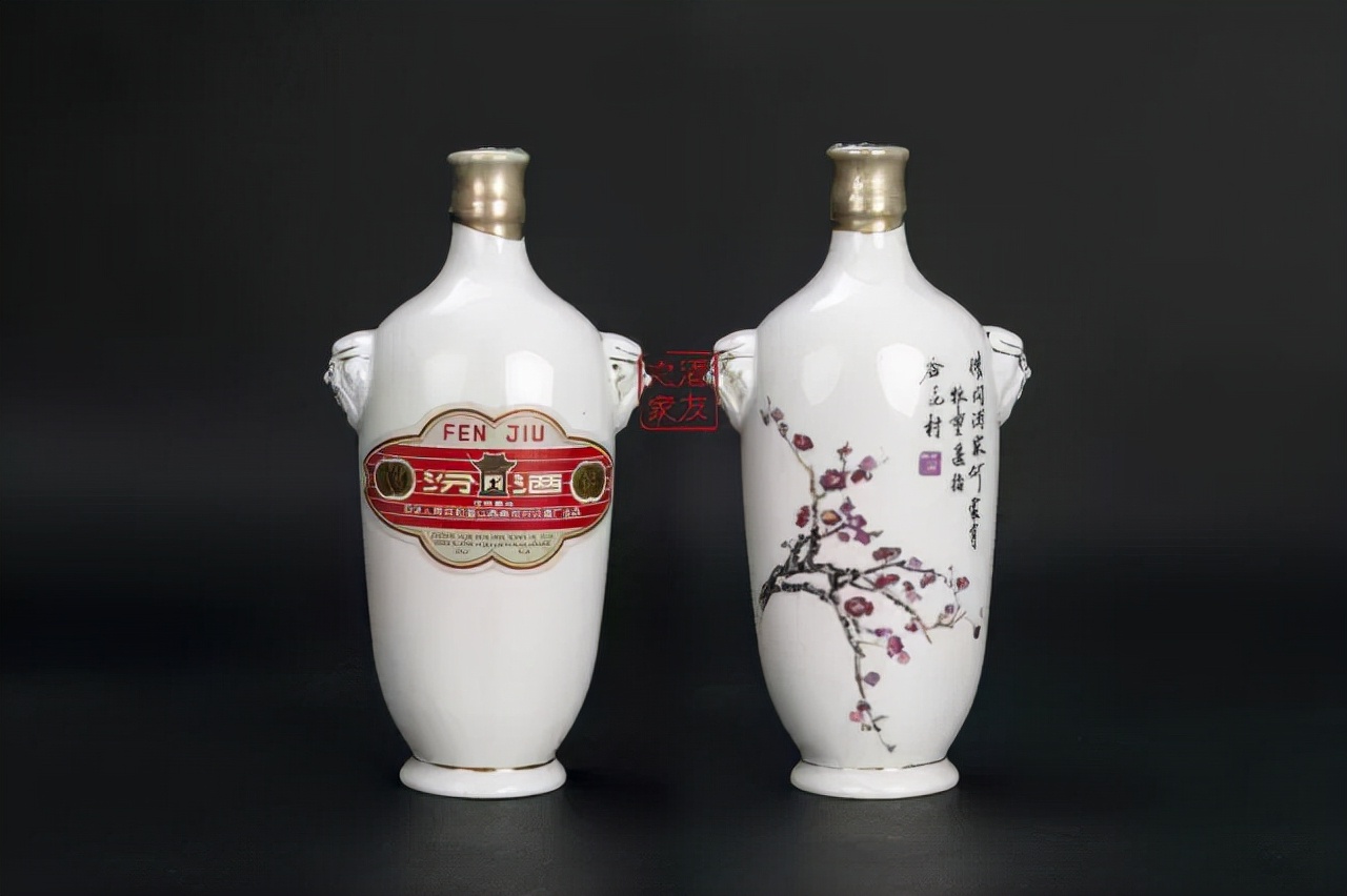 汾酒,一瓶老酒拍出天价,涨了1894倍,背后有何故事?