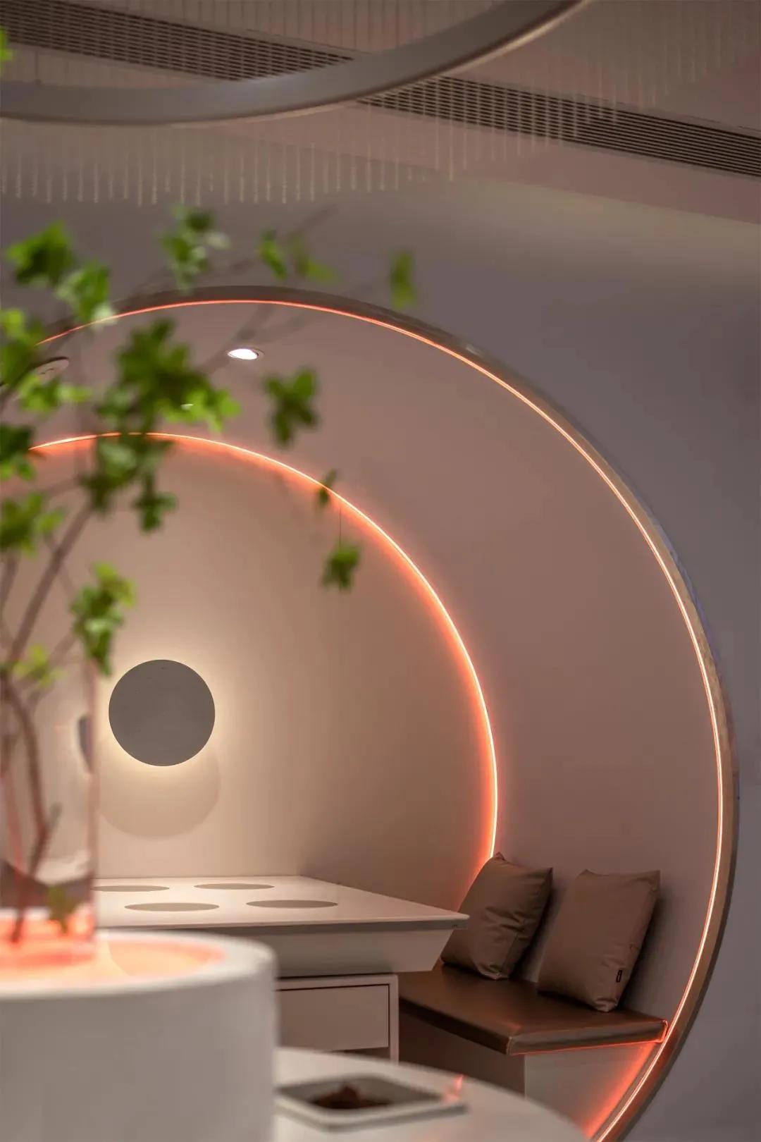 呷哺呷哺设计方案,呷哺呷哺餐厅空间布局分析