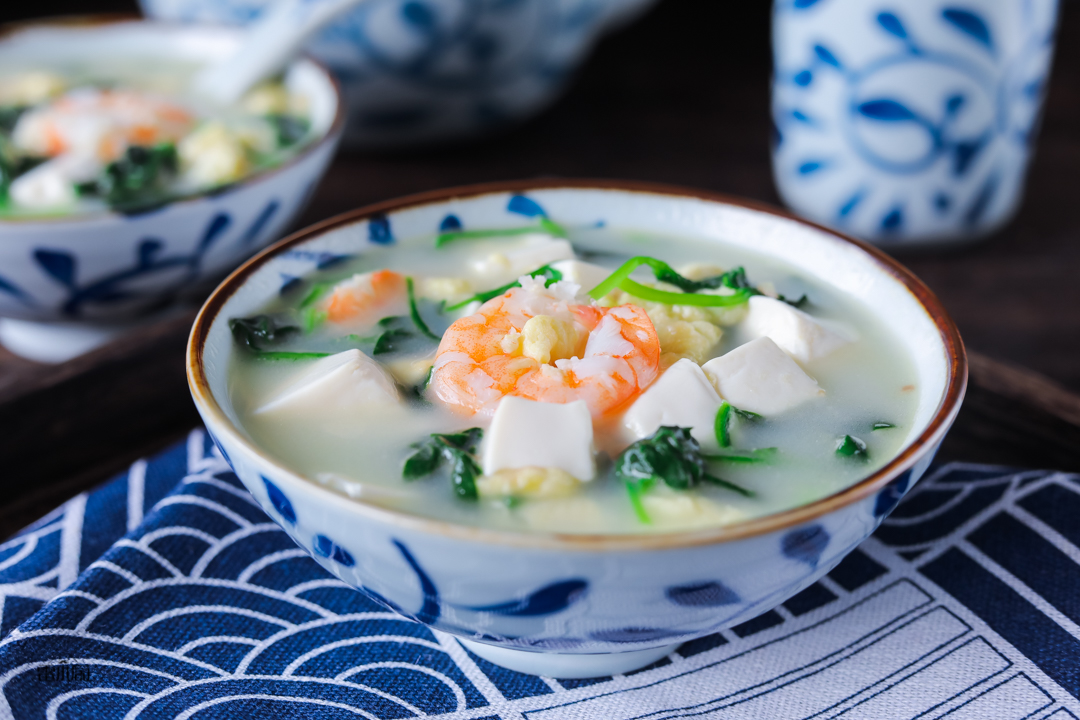 自制4款减肥汤狂甩秋膘不长肉,减肥汤的100种食谱及做法