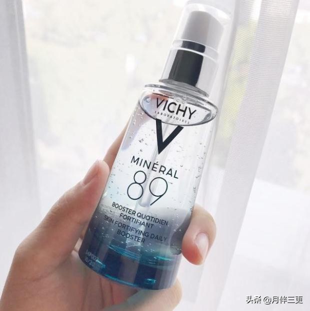 大牌抗老保湿精华推荐,又美白又紧致抗老的精华有哪些