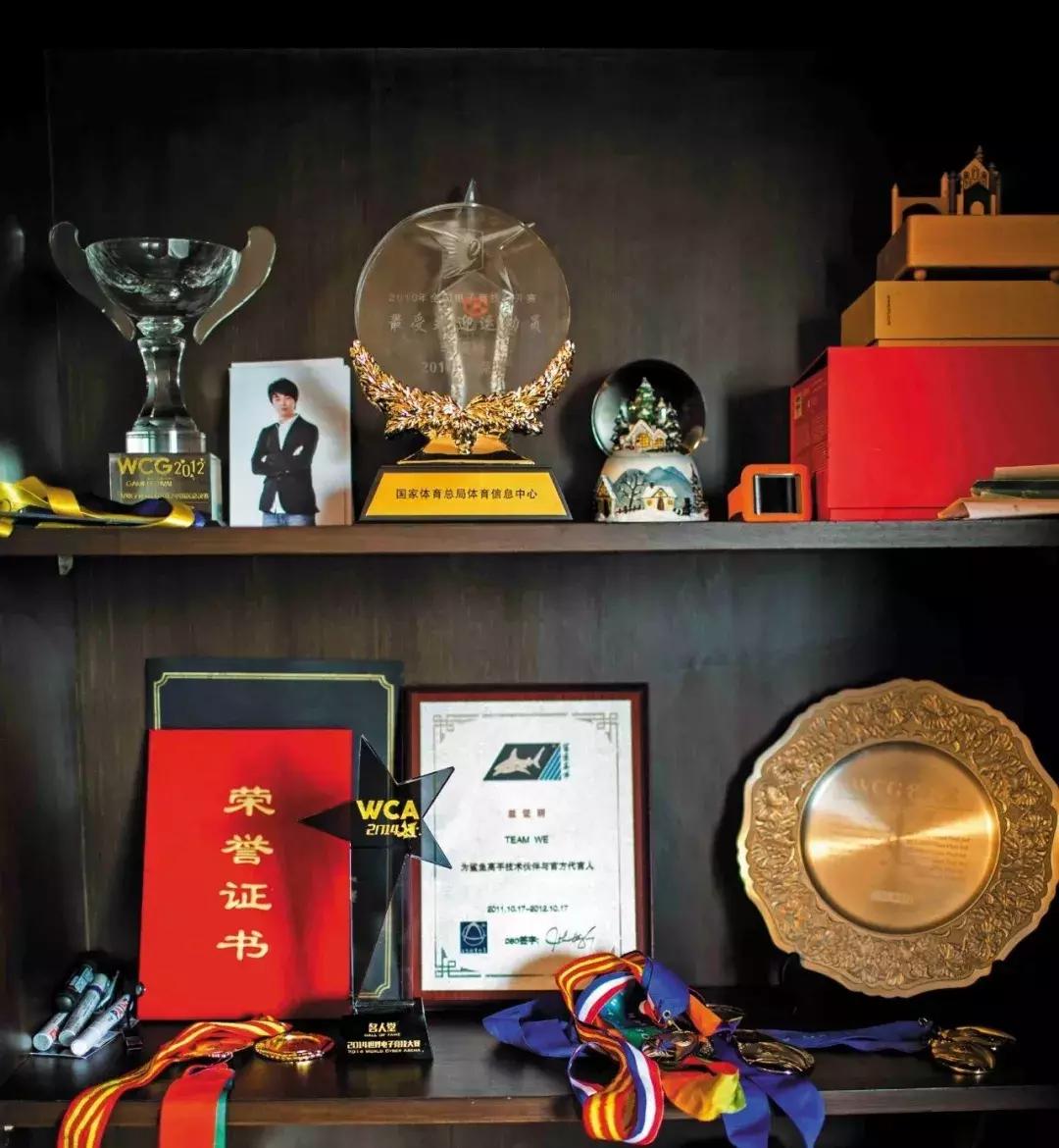 Sky都退役了，你还在说电竞人不务正业？