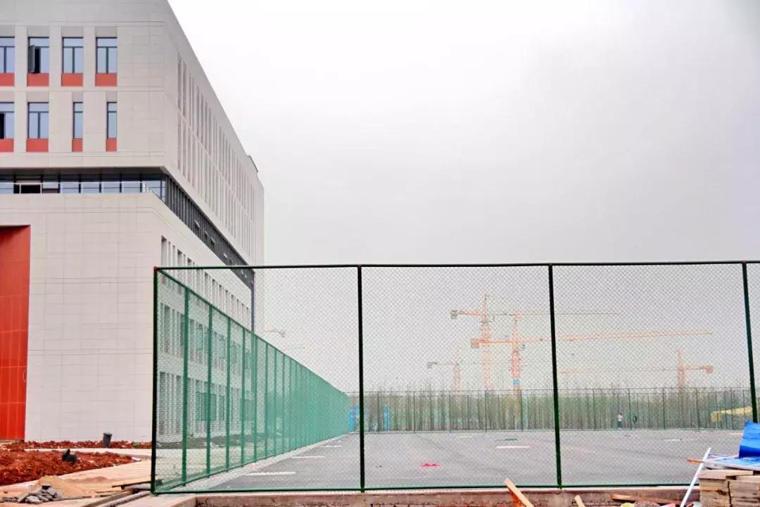 武汉最近哪所大学要搬新校区,武汉重点高中新校区