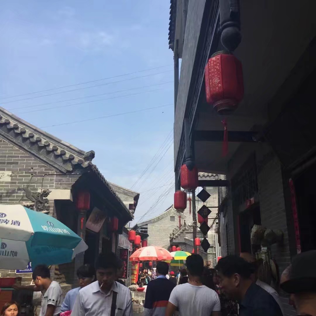 它，坐拥万亩荷花？它，也因《弹起我心爱的土琵琶》而耳熟能详？