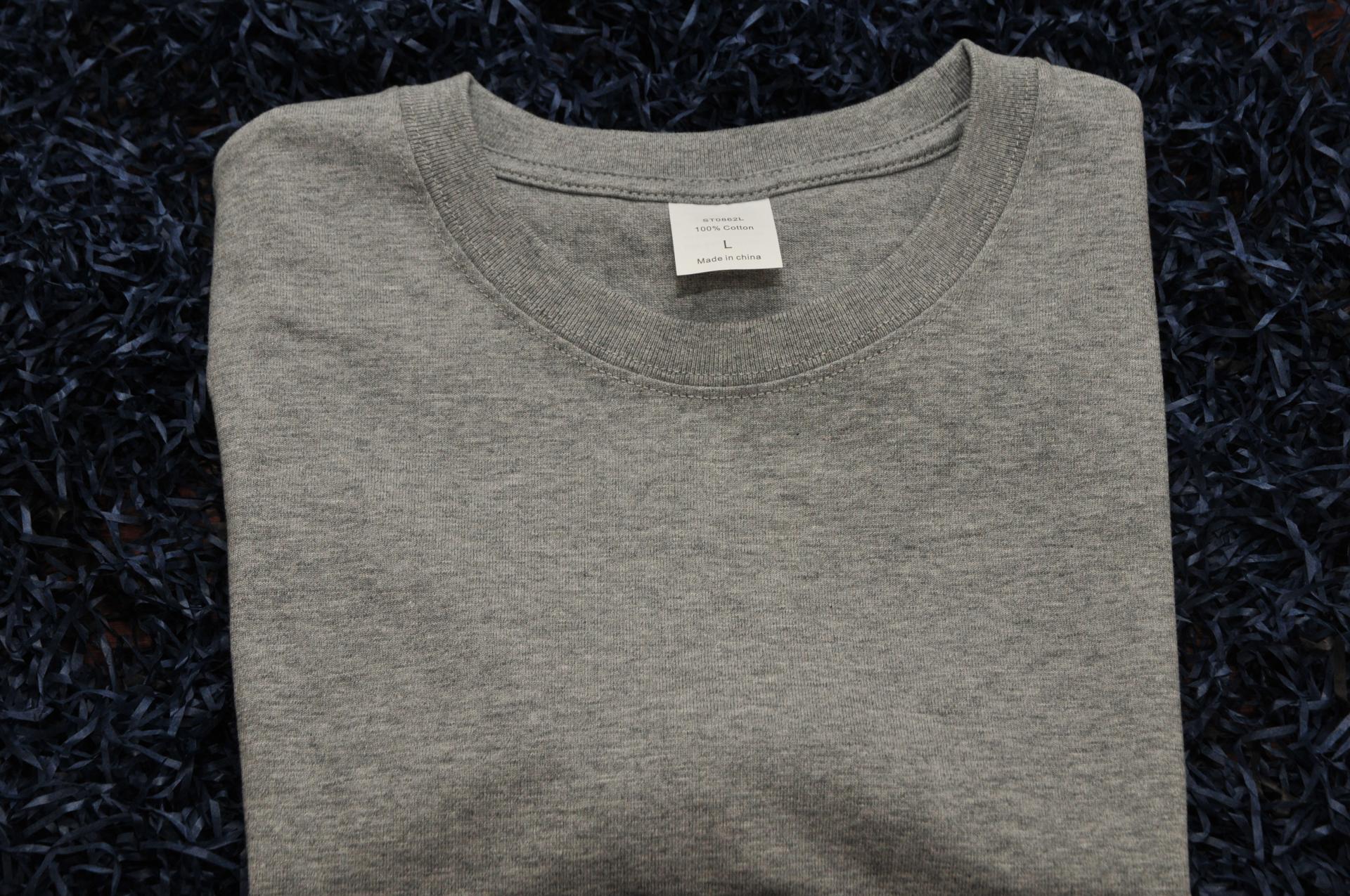 怎么选择经典百搭版型好的t恤,t恤的选择与搭配