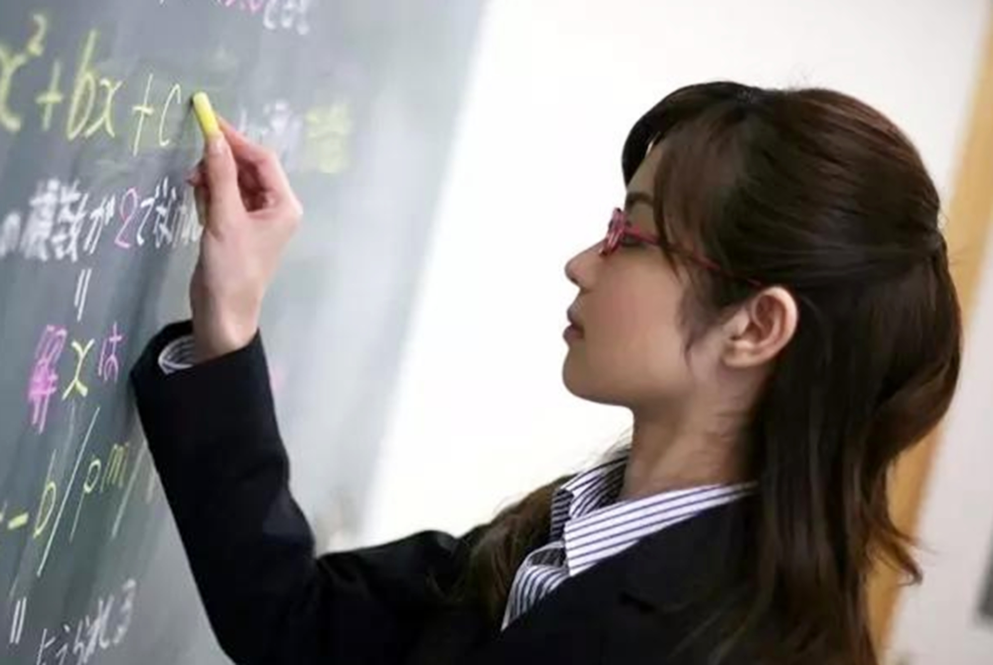 适合女生报考的5类热门专业,适合女生报考的就业前景好的专业