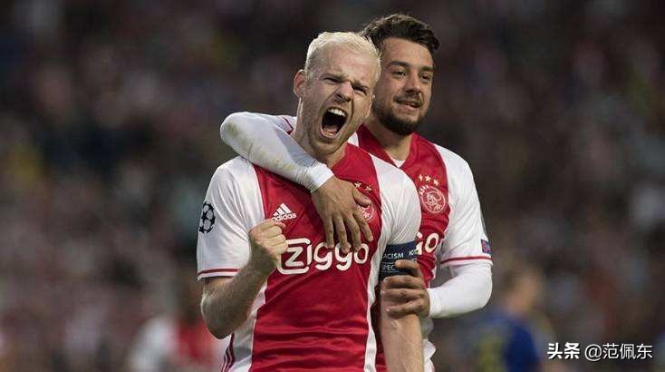 阿贾克斯全员倒地,阿贾克斯6人救场