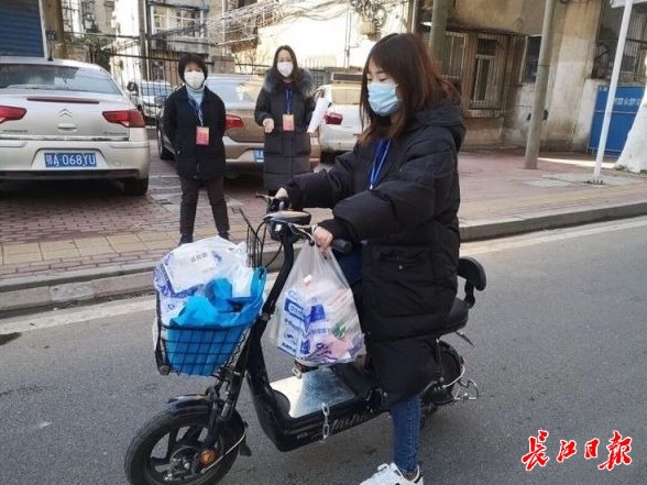 战疫一线*党**员备受鼓舞备感振奋,总书记为我们“加满了油”