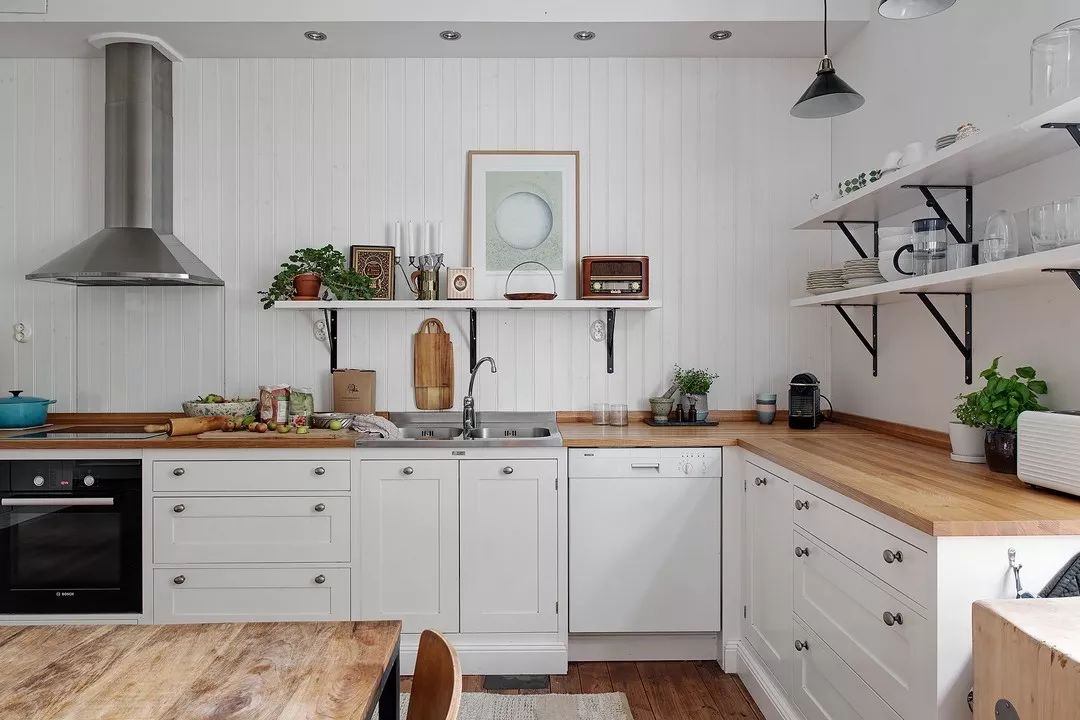 厨房台面装修不到半年就开裂修复,厨房台面开裂原因及修复方法