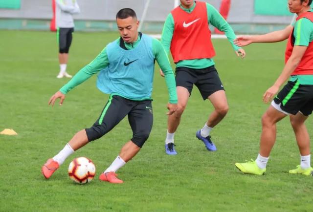 足协归化球员,足协归化华裔还是外国人