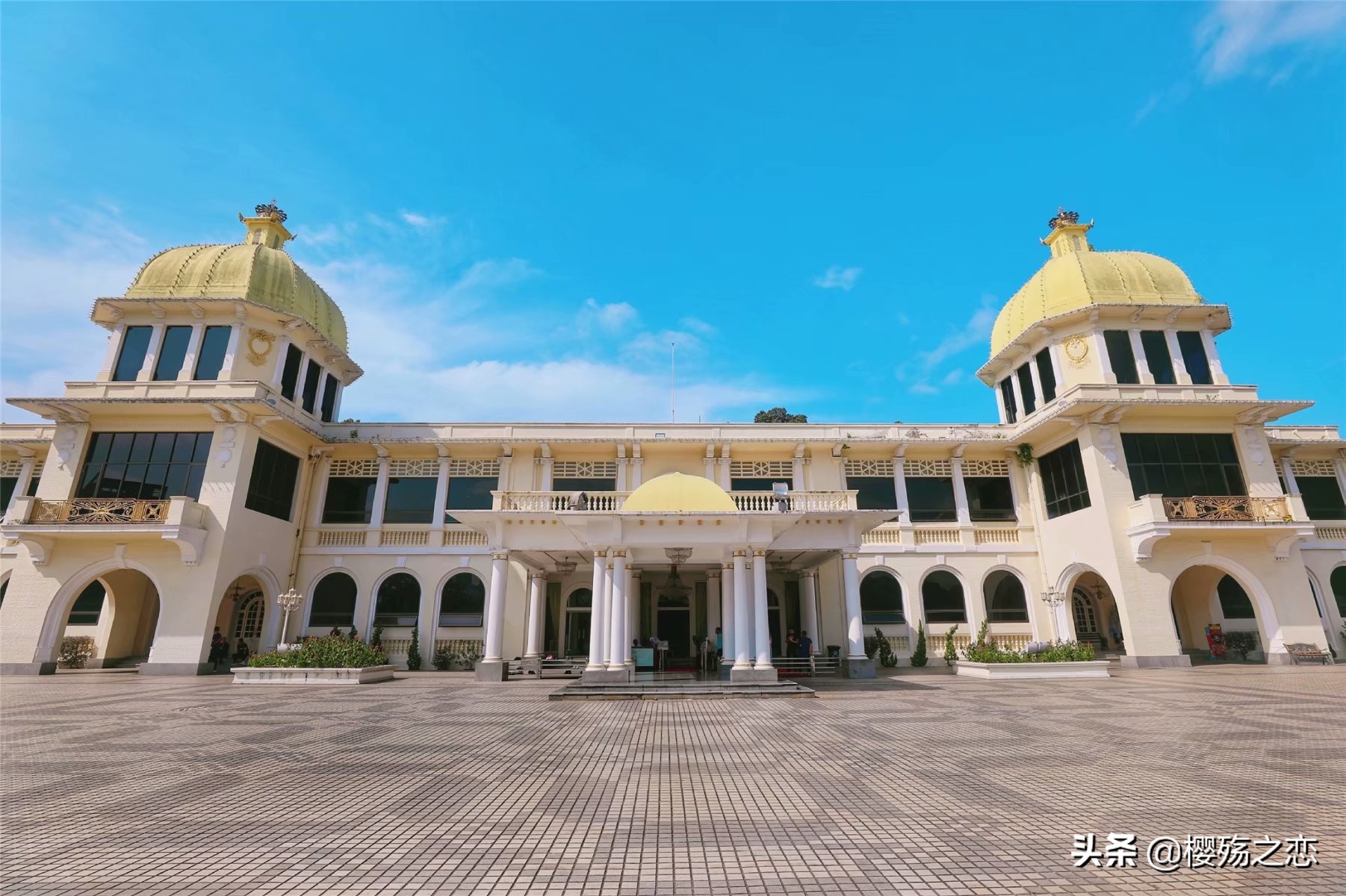 都说国无二主，这个国家却同时拥有九个国王，究竟是怎么做到的？