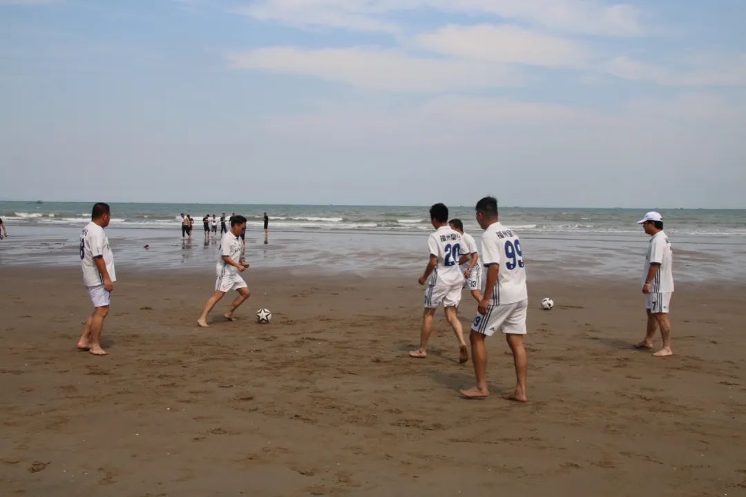 没有世界杯的夏天,没有欧洲杯